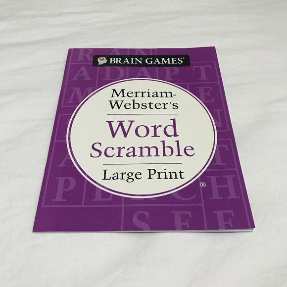 📚3/$35 NEW Brain Games Merriam Webster's Word Scramble Large Print Book Booklet - Picture 1 of 3